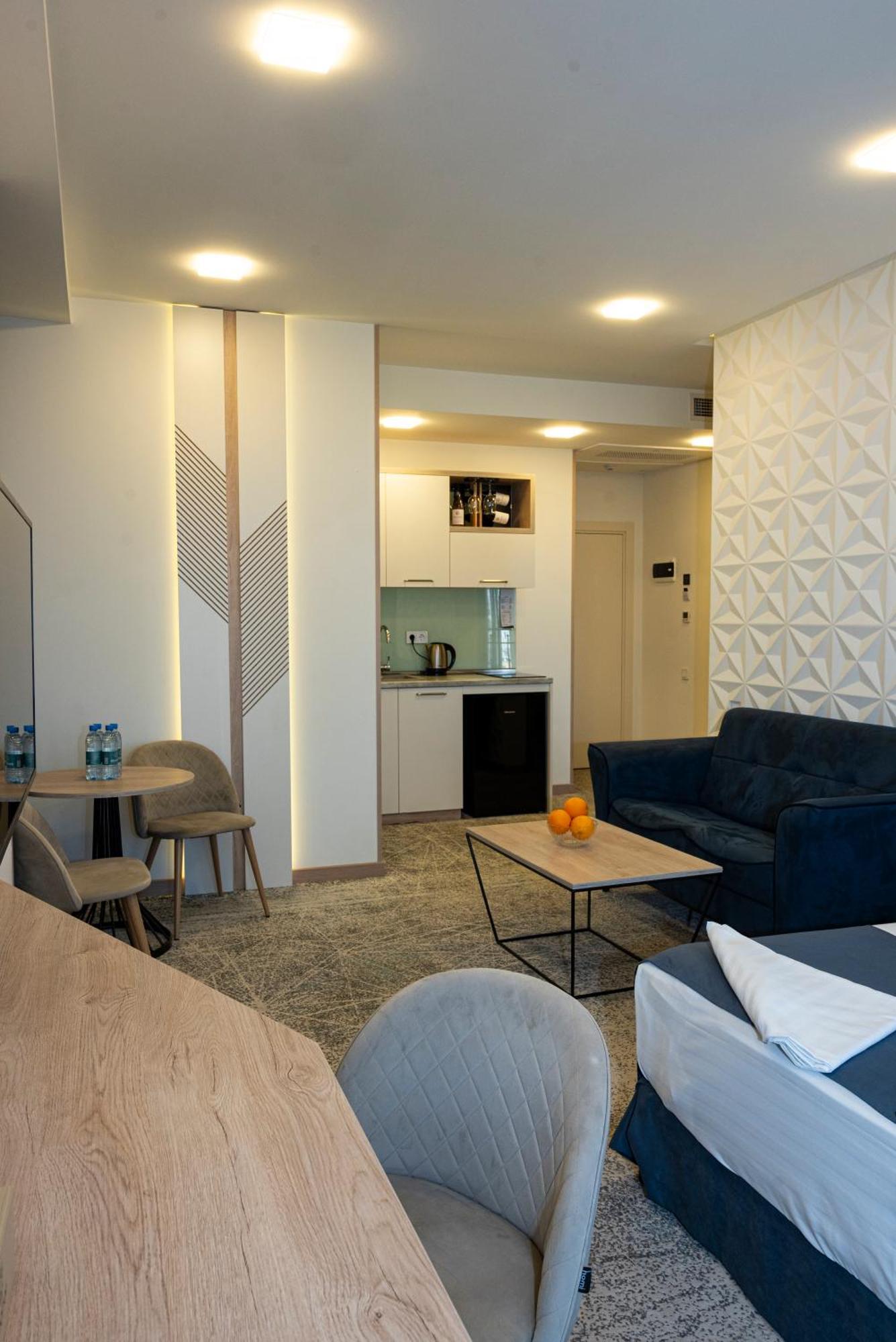 Rooftop Apart-Hotel Γιερεβάν Εξωτερικό φωτογραφία